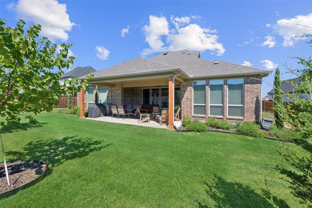 1806 Farmstead Road, Mansfield, TX 76063