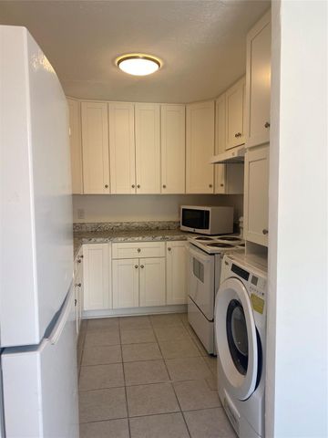 7381 Cook Road, Houston, TX 77072