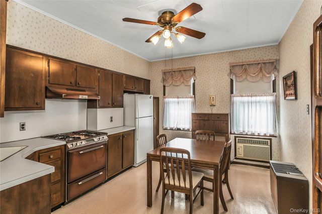 61-22 56th Drive, Maspeth, NY 11378