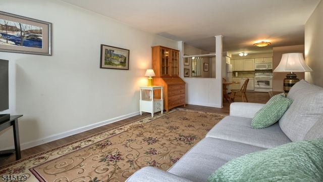 520 Turnpike C222 222, Pequannock Twp., NJ 07444