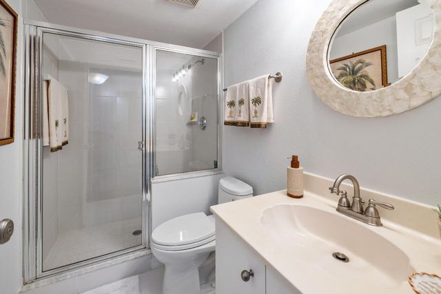 2880 NE 14th St. Causeway 904, Pompano Beach, FL 33062