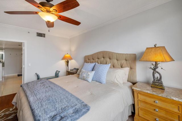 2880 NE 14th St. Causeway 904, Pompano Beach, FL 33062