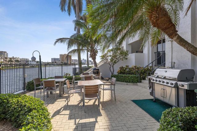 2880 NE 14th St. Causeway 904, Pompano Beach, FL 33062