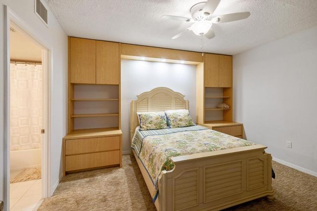 2880 NE 14th St. Causeway 904, Pompano Beach, FL 33062