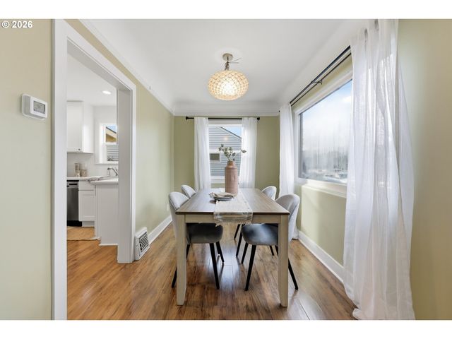 1830 N KILPATRICK St, Portland, OR 97217