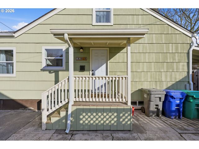1830 N KILPATRICK St, Portland, OR 97217