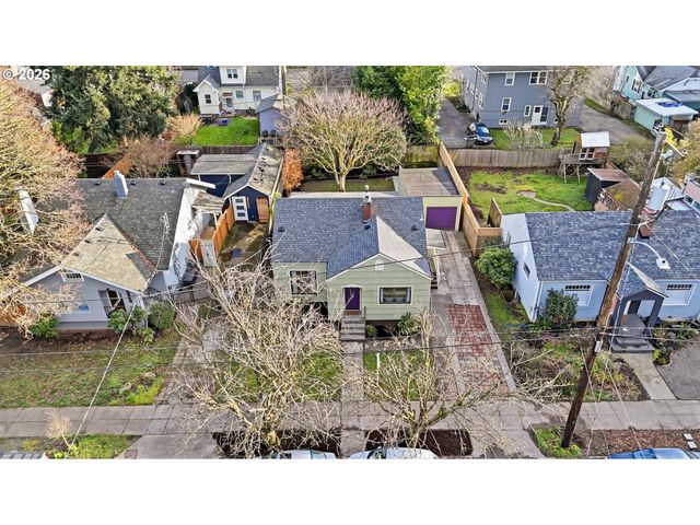 1830 N KILPATRICK St, Portland, OR 97217