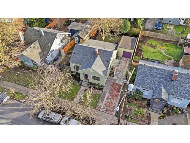 1830 N KILPATRICK St, Portland, OR 97217