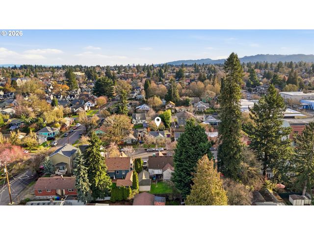 1830 N KILPATRICK St, Portland, OR 97217
