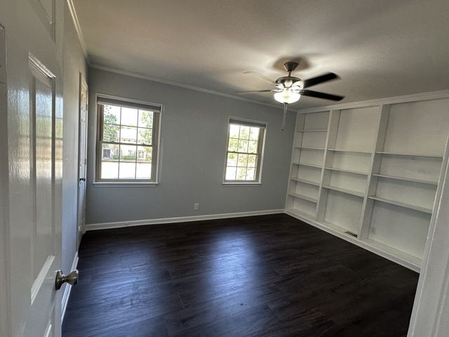 8300 Sawyer Brown Rd Apt E302, Nashville, TN 37221