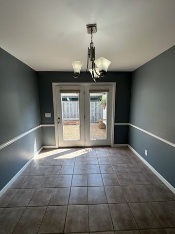 8300 Sawyer Brown Rd Apt E302, Nashville, TN 37221