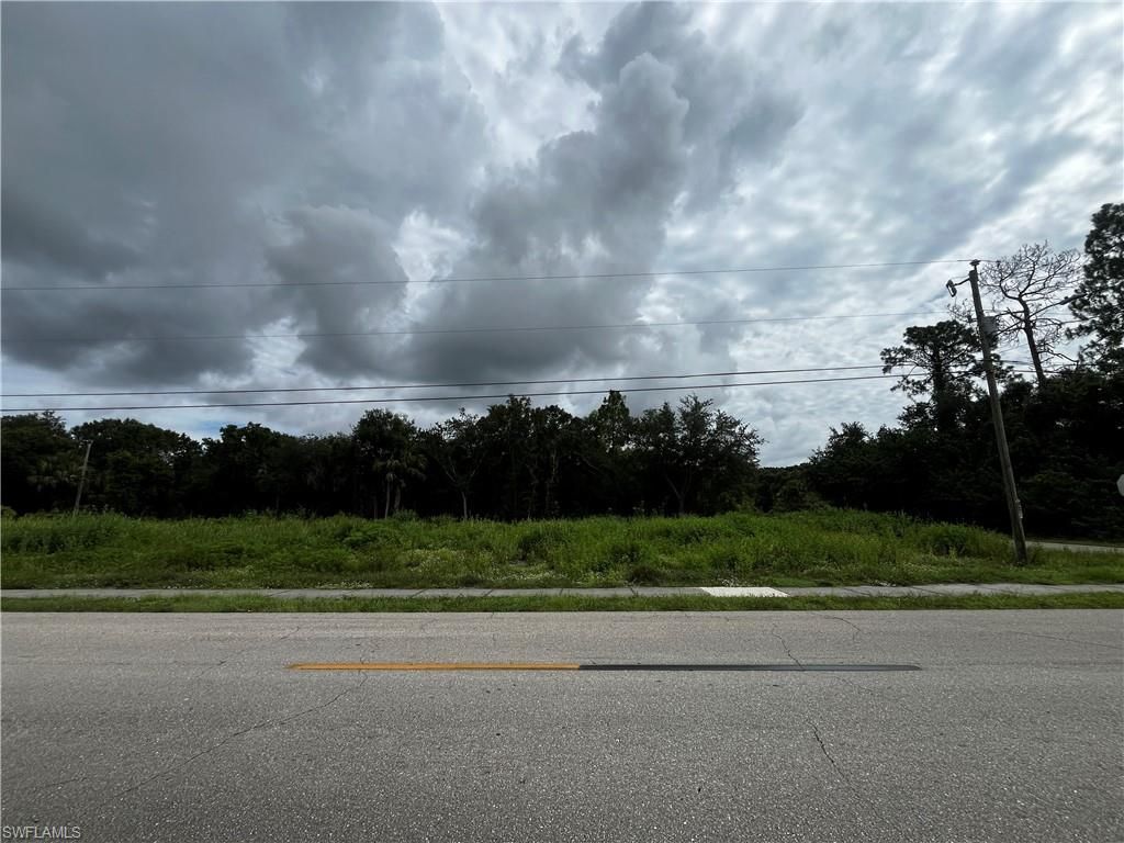 1707 E 6TH ST, LEHIGH ACRES, FL 33972 — photo 2