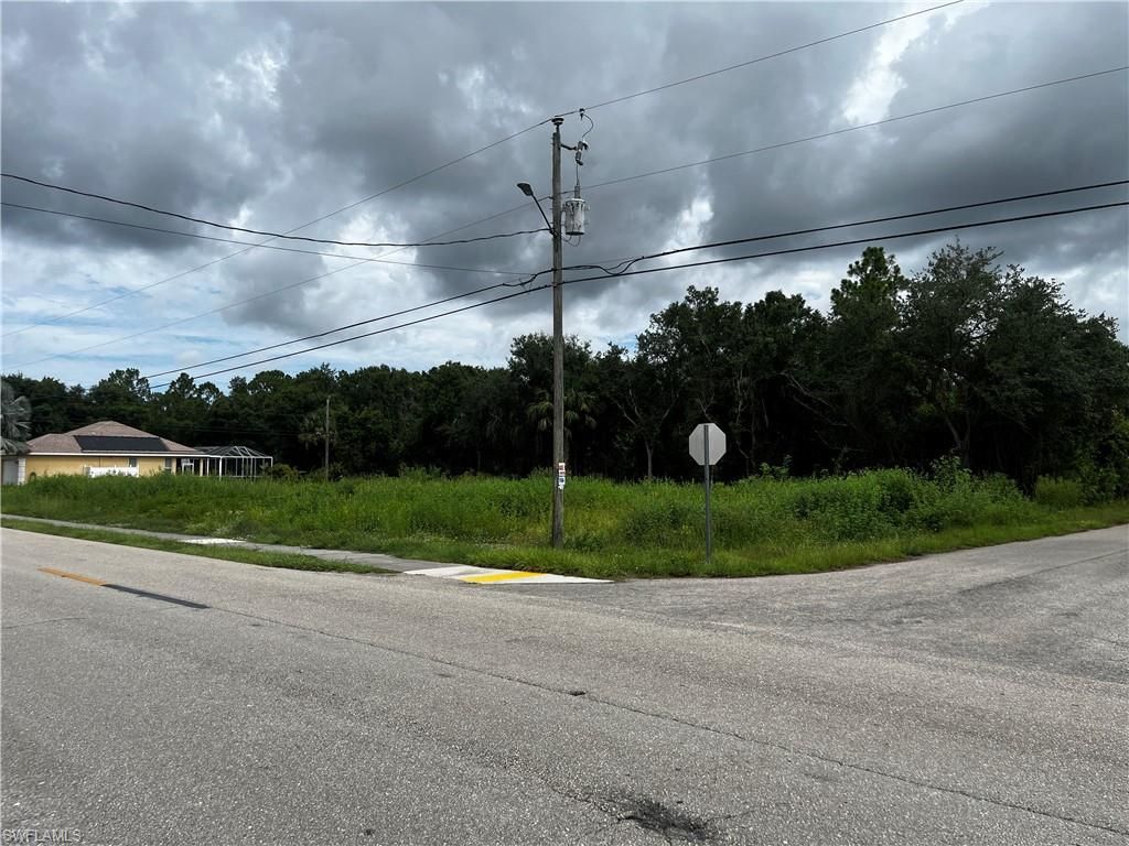 1707 E 6TH ST, LEHIGH ACRES, FL 33972 — photo 4