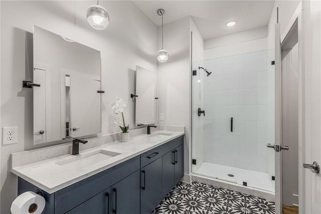 112 Rogers Street 303, Atlanta, GA 30317
