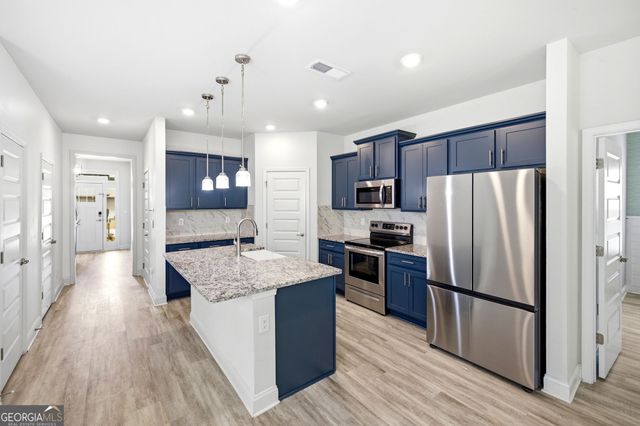 308 Magnolia Villas Drive, Cornelia, GA 30531
