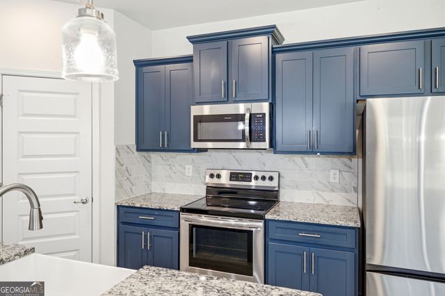 308 Magnolia Villas Drive, Cornelia, GA 30531