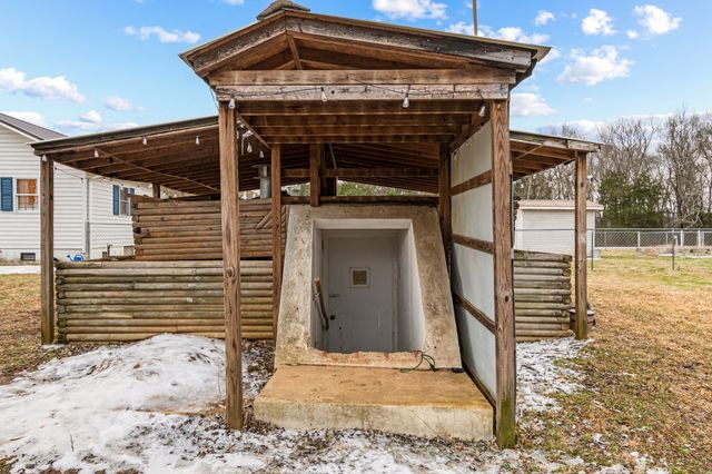 253 Henslee Rd, Shelbyville, TN 37160