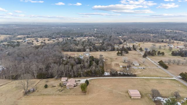 253 Henslee Rd, Shelbyville, TN 37160