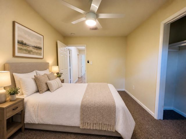 17014 Forest Bend Avenue, Friendswood, TX 77546