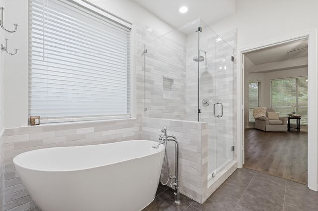2214 Woods Edge Court, Corinth, TX 76210