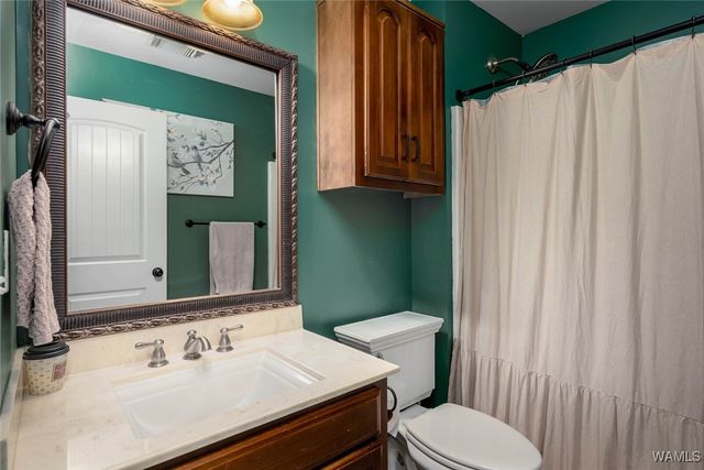 17471 N Hagler, Northport, AL 35475