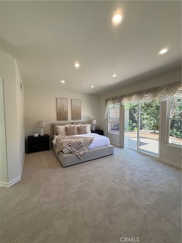 22 Camellia, Irvine, CA 92620