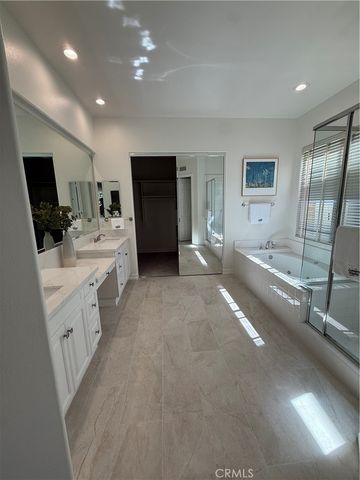 22 Camellia, Irvine, CA 92620
