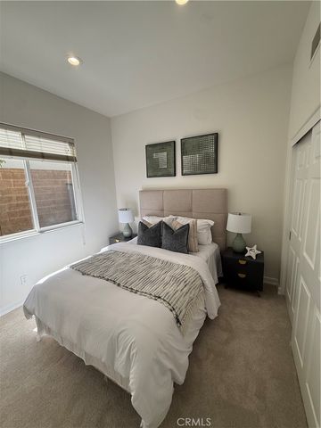 22 Camellia, Irvine, CA 92620