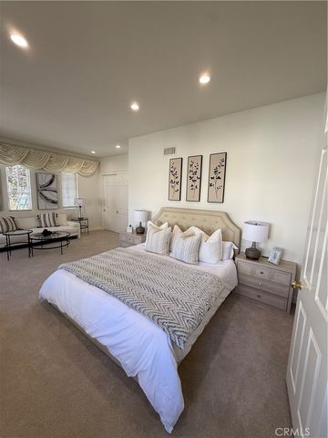22 Camellia, Irvine, CA 92620