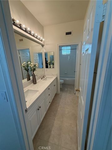 22 Camellia, Irvine, CA 92620