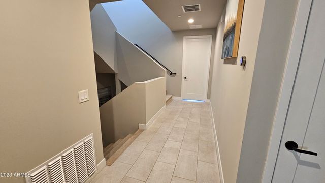 1111 E MISSOURI Avenue 3, Phoenix, AZ 85014