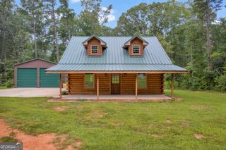 280 Shore Crest Drive, Martin, GA 30557