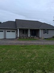 4226 Dye Road N, Flint Charter Township, MI 48473