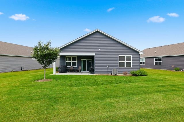 1155 Heritage Court, Pingree Grove, IL 60140