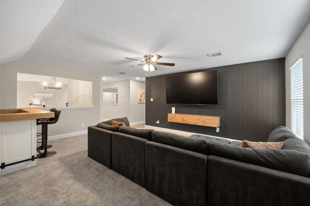 18222 Walden Forest Drive, Humble, TX 77346