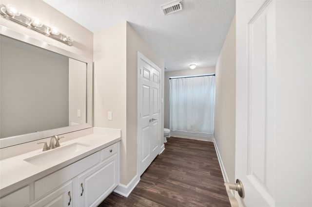 18222 Walden Forest Drive, Humble, TX 77346
