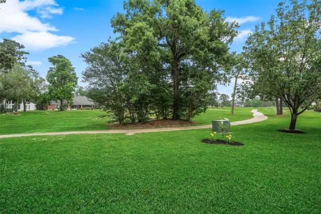 18222 Walden Forest Drive, Humble, TX 77346