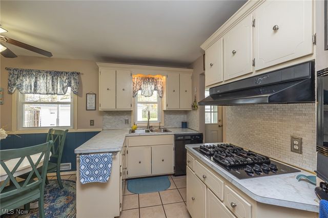 7735 Ann Arbor Drive, Parma, OH 44130