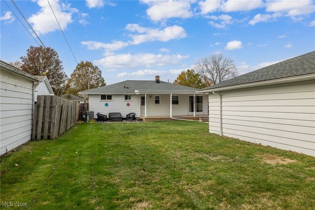 7735 Ann Arbor Drive, Parma, OH 44130