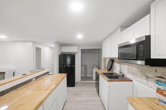 6945 NE 5TH PLACE, Ocala, FL 34470
