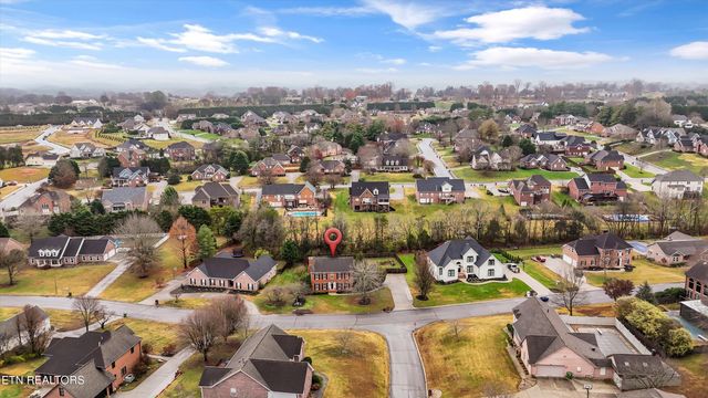 2220 Cross Creek Drive, Maryville, TN 37801