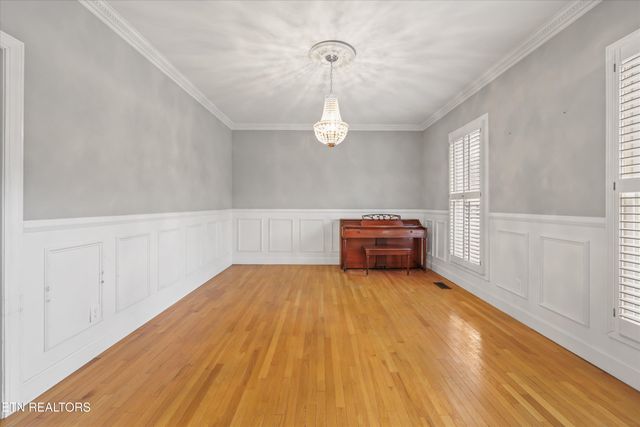 2220 Cross Creek Drive, Maryville, TN 37801