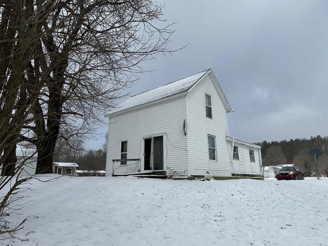 3593 S Maple Island Road, Hesperia, MI 49421