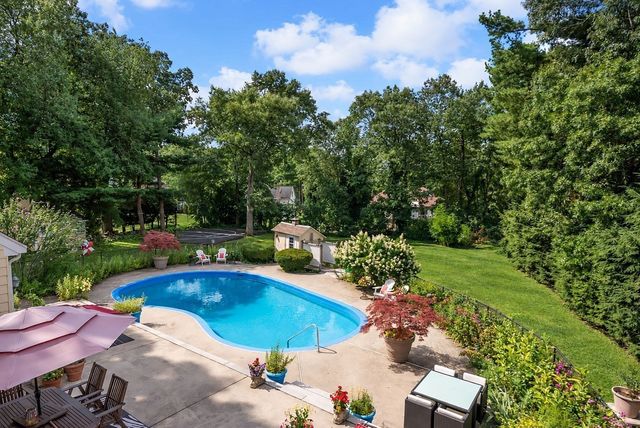 85 Canton Terrace, Westwood, MA 02090