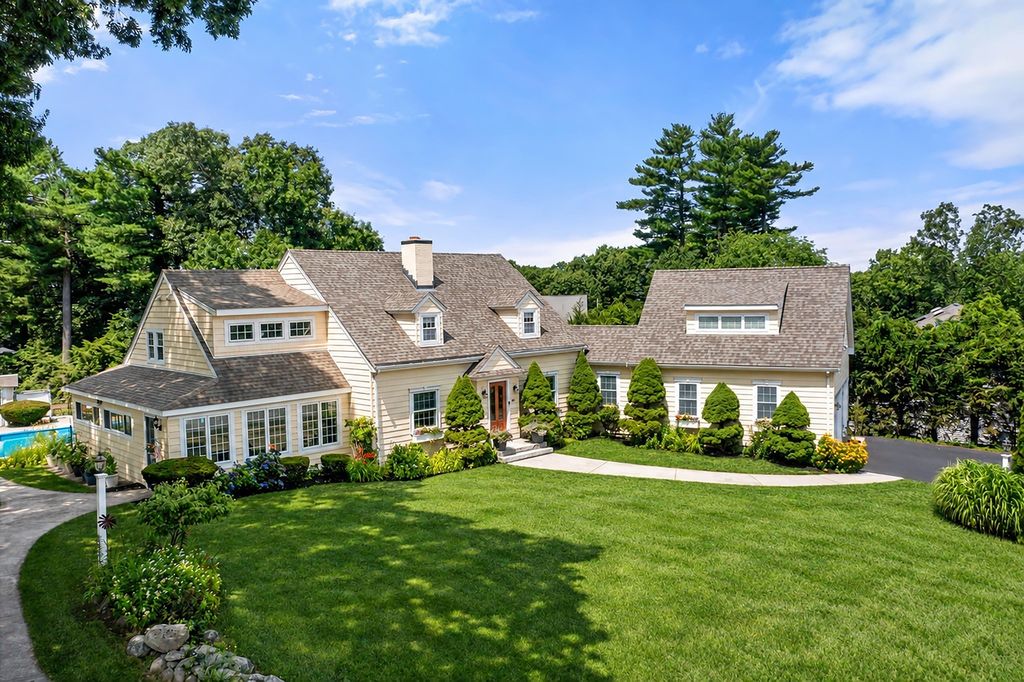 85 Canton Terrace, Westwood, MA 02090