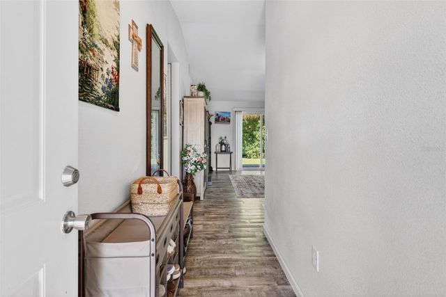549 LONGWOOD CIRCLE, Oldsmar, FL 34677