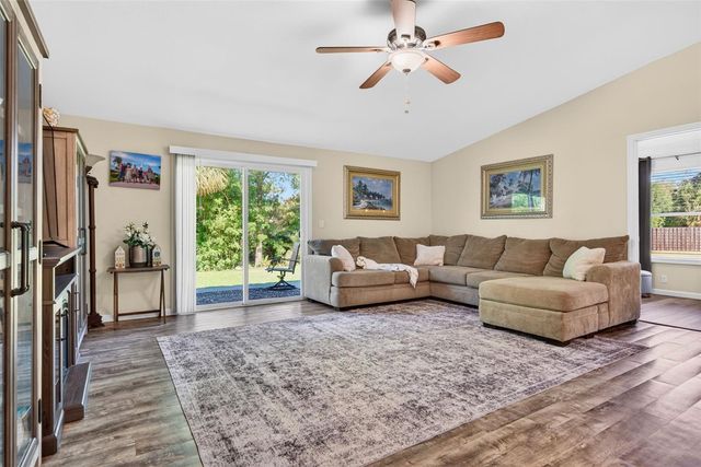 549 LONGWOOD CIRCLE, Oldsmar, FL 34677