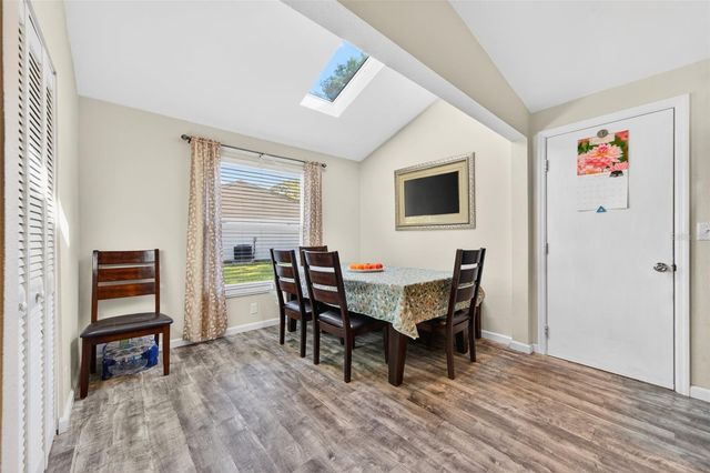 549 LONGWOOD CIRCLE, Oldsmar, FL 34677