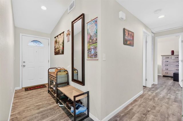 549 LONGWOOD CIRCLE, Oldsmar, FL 34677