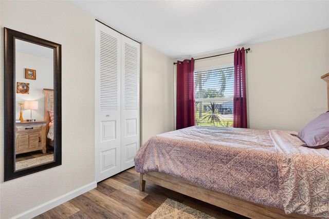 549 LONGWOOD CIRCLE, Oldsmar, FL 34677